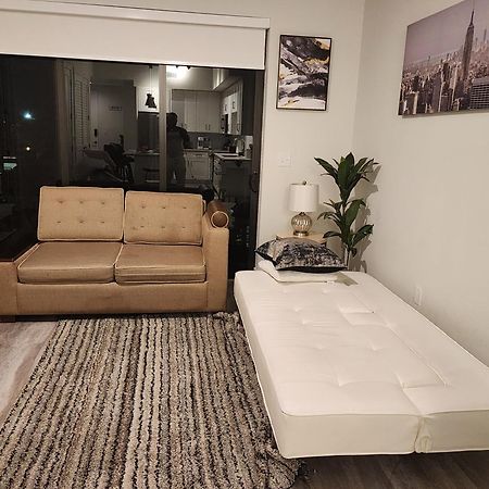 Lux Property Great For 1 To 8 Guests-Family Trip ,5Beds 2Rooms Staycation With Gym And Ev, Proximity To Downtown And Beaches Γουεστ Παλμ Μπιτς Εξωτερικό φωτογραφία