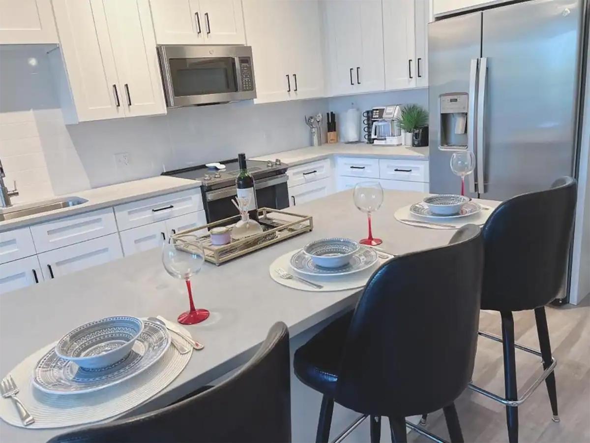 Lux Property Great For 1 To 8 Guests-Family Trip ,5Beds 2Rooms Staycation With Gym And Ev, Proximity To Downtown And Beaches Γουεστ Παλμ Μπιτς Εξωτερικό φωτογραφία
