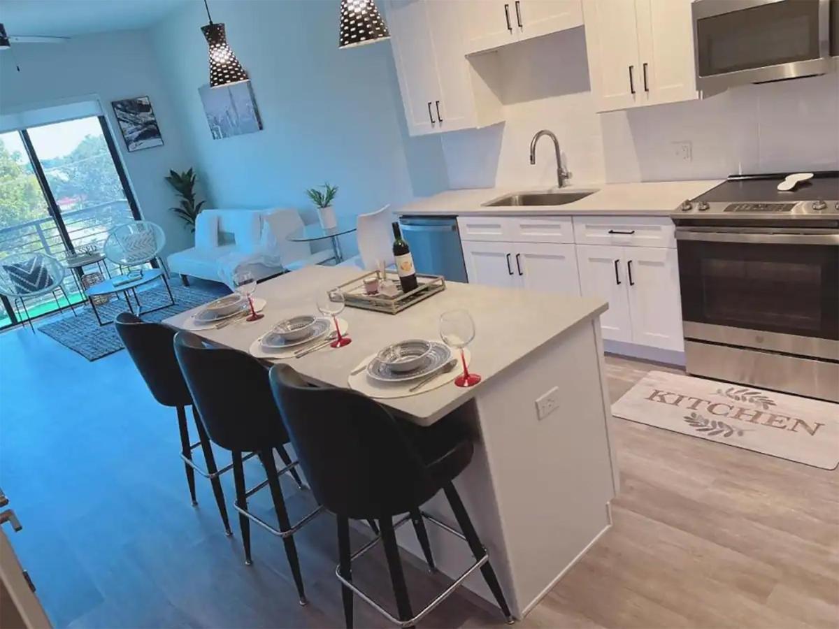 Lux Property Great For 1 To 8 Guests-Family Trip ,5Beds 2Rooms Staycation With Gym And Ev, Proximity To Downtown And Beaches Γουεστ Παλμ Μπιτς Εξωτερικό φωτογραφία