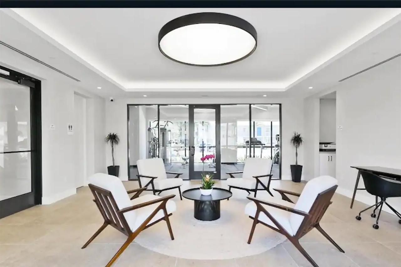 Lux Property Great For 1 To 8 Guests-Family Trip ,5Beds 2Rooms Staycation With Gym And Ev, Proximity To Downtown And Beaches Γουεστ Παλμ Μπιτς Εξωτερικό φωτογραφία