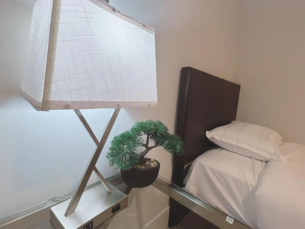 Lux Property Great For 1 To 8 Guests-Family Trip ,5Beds 2Rooms Staycation With Gym And Ev, Proximity To Downtown And Beaches Γουεστ Παλμ Μπιτς Εξωτερικό φωτογραφία