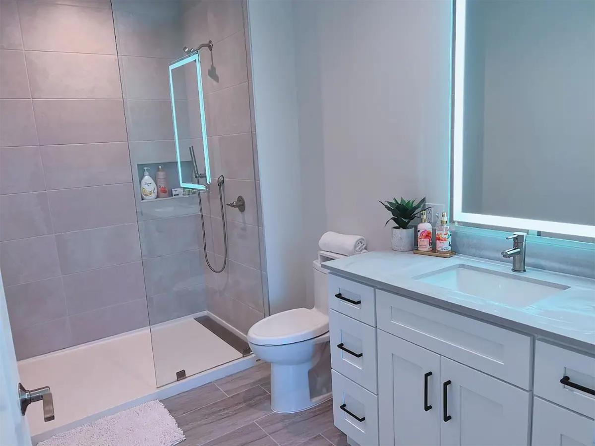 Lux Property Great For 1 To 8 Guests-Family Trip ,5Beds 2Rooms Staycation With Gym And Ev, Proximity To Downtown And Beaches Γουεστ Παλμ Μπιτς Εξωτερικό φωτογραφία